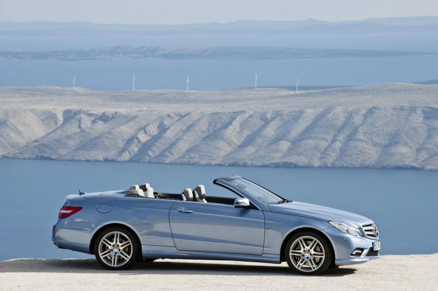  Mercedes-Benz E-Class Cabriolet 2011 года  (фото 72 из 108)